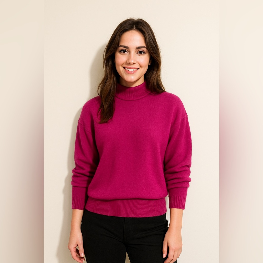 Neiman Marcus 100% Cashmere Sweater